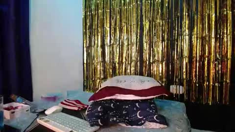 anais  cooper  online show from 01-10-25, 09:53