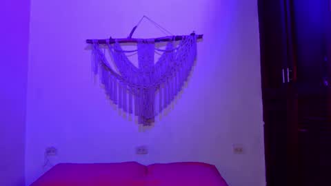 anais_tgn online show from 09-30-25, 07:19