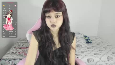 Snapshot of anaisxoxo chatting on 05-18-26, 07:52 ANAIS online show from 05-18-26, 07:52
