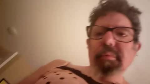 Snapshot of analbation chatting on 11-28-25, 11:35 analbation online show from 11-28-25, 11:35