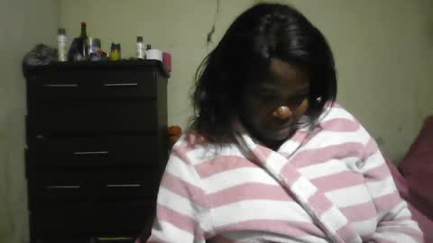 Snapshot of analslut1987 chatting on 07-09-26, 03:54 analslut1987 online show from 07-09-26, 03:54