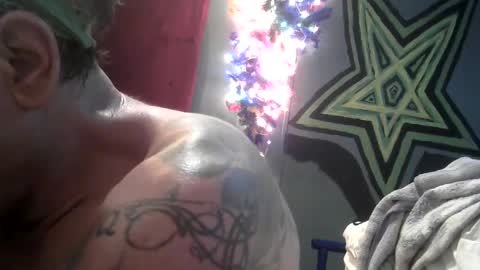 Snapshot of analwhore666 chatting on 12-28-24, 07:00 kinkylilanalslut online show from 12-28-24, 07:00