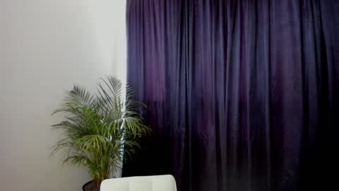 Snapshot of anamarieh chatting on 01-15-25, 07:44 Ann online show from 01-15-25, 07:44