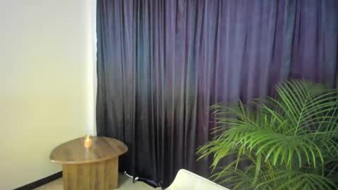 Snapshot of anamarieh chatting on 09-23-25, 05:38 Ann online show from 09-23-25, 05:38