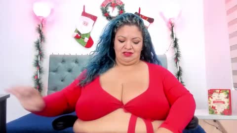 Snapshot of anamariiarios chatting on 12-18-24, 07:52 Ana Maria online show from 12-18-24, 07:52
