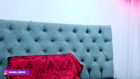 Snapshot of anamariiarios chatting on 01-25-25, 01:54 Ana Maria online show from 01-25-25, 01:54