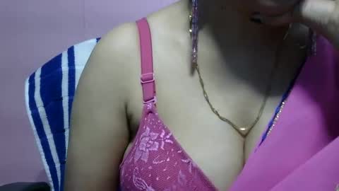 anamika794088 online show from 12-18-24, 10:40