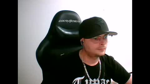 anarchyy1994 online show from 04-12-26, 08:41