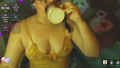 Snapshot of anaspark chatting on 01-15-26, 01:26 Ana online show from 01-15-26, 01:26