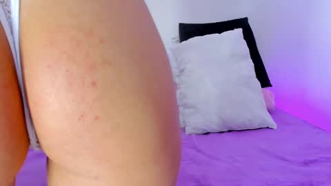 Snapshot of anastaciablake chatting on 12-15-24, 02:08 Anastacia online show from 12-15-24, 02:08