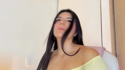 Snapshot of anastaciablake chatting on 12-21-24, 07:03 Anastacia online show from 12-21-24, 07:03