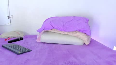 Snapshot of anastaciablake chatting on 03-10-25, 09:53 Anastacia online show from 03-10-25, 09:53