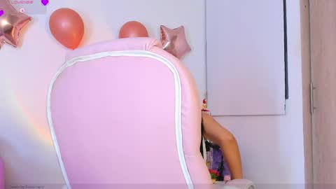 Anastacia online show from 04-21-26, 10:32