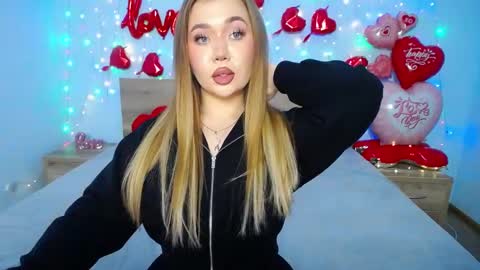 Snapshot of anastacyyellig chatting on 02-08-25, 05:40 anastacyyellig online show from 02-08-25, 05:40