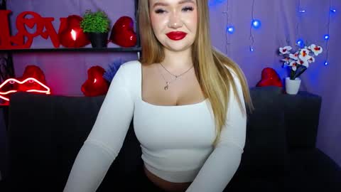 Snapshot of anastacyyellig chatting on 03-07-25, 04:02 anastacyyellig online show from 03-07-25, 04:02