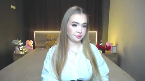 anastacyyellig online show from 02-21-26, 09:27