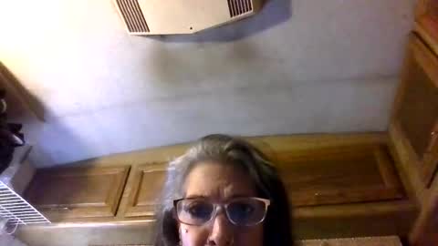 Snapshot of anastar32 chatting on 05-16-26, 04:31 anastar32 online show from 05-16-26, 04:31