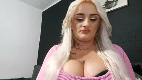 Snapshot of anastasiaamore chatting on 07-14-26, 08:25 AnastasiaAmore online show from 07-14-26, 08:25
