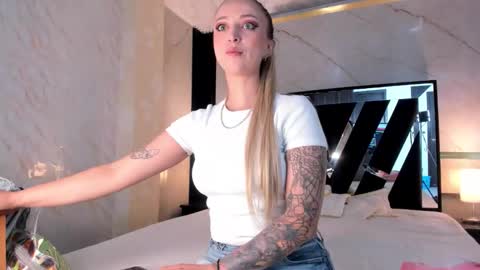 Anastasia online show from 03-21-26, 12:43