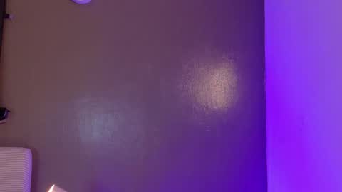 Kendra  online show from 11-25-25, 10:26