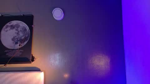 Kendra  online show from 11-29-25, 10:18