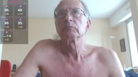 Snapshot of anax69 chatting on 04-27-26, 12:47 mario online show from 04-27-26, 12:47