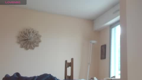 Snapshot of anax69 chatting on 04-29-26, 07:56 mario online show from 04-29-26, 07:56