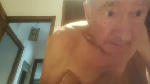 Snapshot of anax69 chatting on 07-04-26, 09:15 mario online show from 07-04-26, 09:15