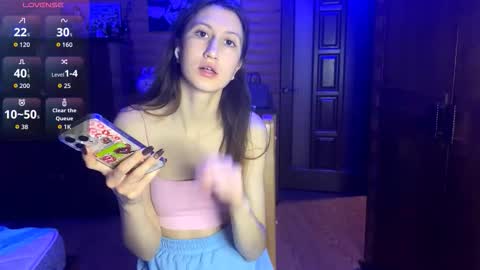 Ashley Cooper online show from 11-30-25, 07:51