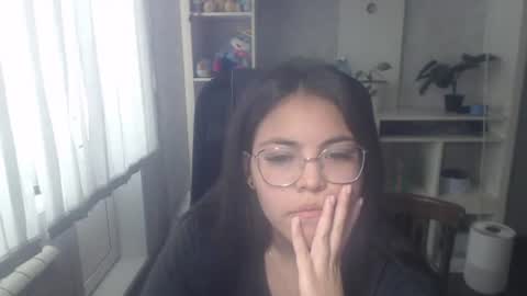 Snapshot of anda_here chatting on 06-18-26, 04:46 Anda online show from 06-18-26, 04:46