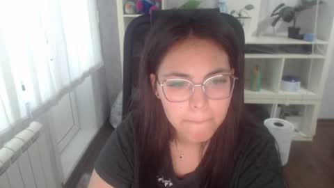 Snapshot of anda_here chatting on 06-18-26, 10:09 Anda online show from 06-18-26, 10:09