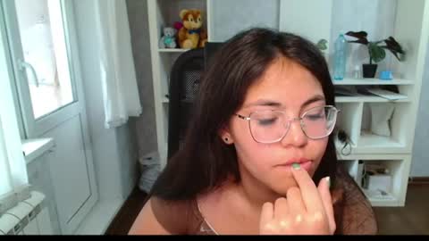 Snapshot of anda_here chatting on 07-19-26, 01:53 Anda online show from 07-19-26, 01:53