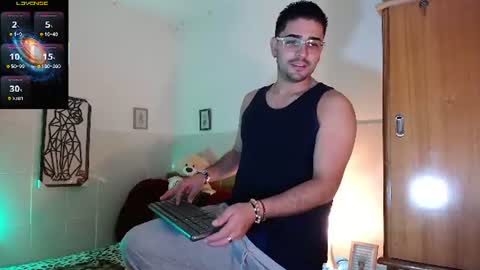 Snapshot of andders_ chatting on 06-17-26, 05:58 Anders online show from 06-17-26, 05:58