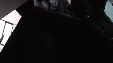 Snapshot of anddrea_ chatting on 01-28-25, 11:38 online show from 01-28-25, 11:38