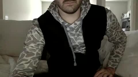 Andees222 online show from 12-31-24, 04:25