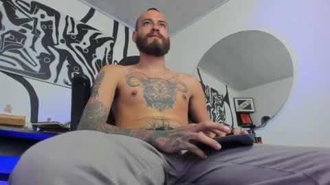 Andrs   -                   online show from 04-21-26, 01:18