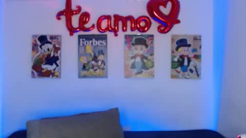 Snapshot of andersonz98 chatting on 02-15-25, 04:25 andersonZ98 online show from 02-15-25, 04:25