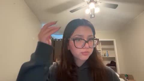 anditspinkxo online show from 06-08-26, 07:58