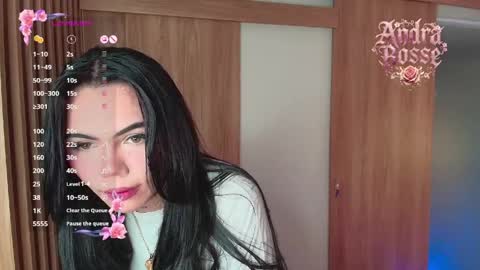 Andra de la Rosse online show from 03-28-26, 08:19