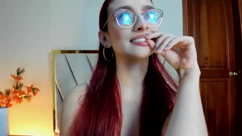 Andra Cyrus online show from 01-17-26, 12:26