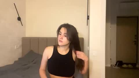 Sophie Lane online show from 11-03-25, 03:13