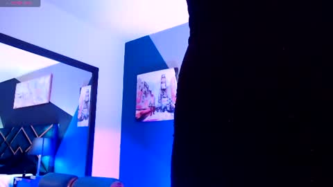 Snapshot of andre_delucchi chatting on 07-23-26, 01:58 Andre online show from 07-23-26, 01:58