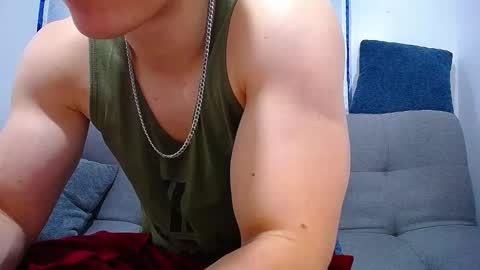 Snapshot of andre_parker chatting on 09-27-25, 02:05 Andre Parker online show from 09-27-25, 02:05