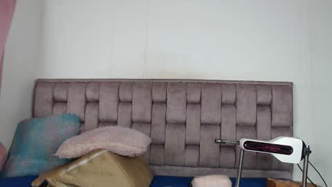 Andrea bigtits69 online show from 05-14-26, 10:49