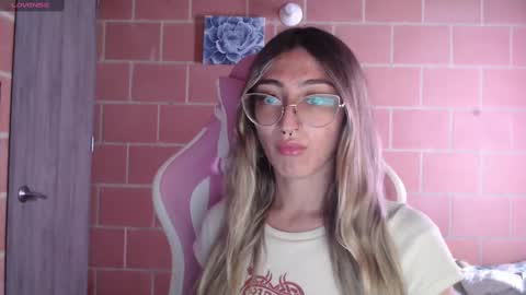 Andrea  online show from 10-28-25, 02:20