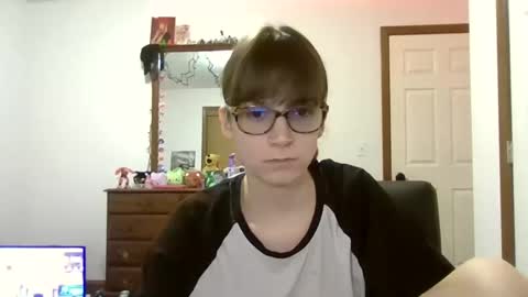 Snapshot of andrea_davenport chatting on 01-19-25, 10:50 andrea online show from 01-19-25, 10:50