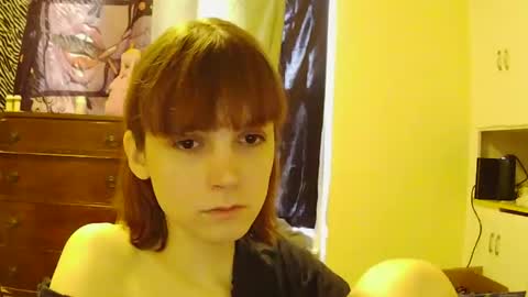 Snapshot of andrea_davenport chatting on 11-08-25, 03:34 andrea online show from 11-08-25, 03:34