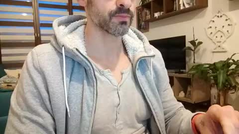 Snapshot of andrea_feetlover chatting on 01-12-26, 06:40 andrea_feetlover online show from 01-12-26, 06:40