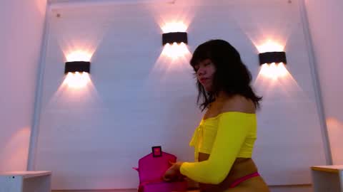 Andres Gil online show from 12-14-25, 06:23