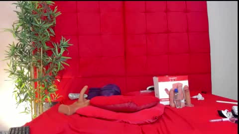 Andrea Hilton online show from 02-10-25, 08:53